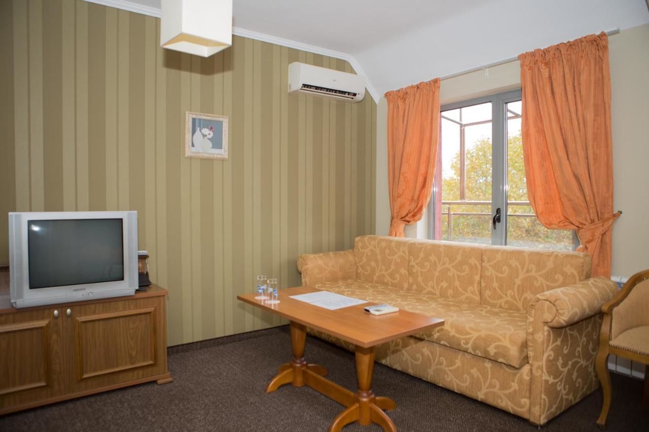Отель Hotel Bordo Пловдив